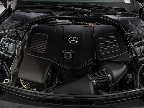 Used 2025 Mercedes-Benz C 300 Sedan image 30