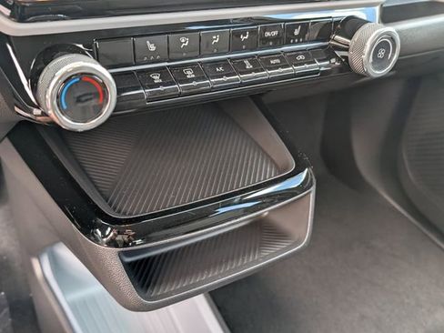 New 2027 Chevrolet Bolt LT w/ Comfort Package FWD image 11