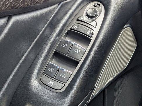 Used 2022 INFINITI Q50 Sensory image 20