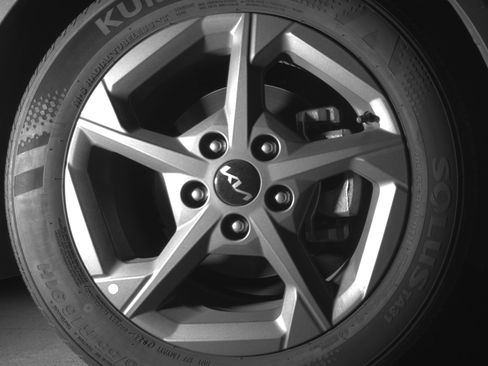 Used 2025 Kia K4 LXS image 13