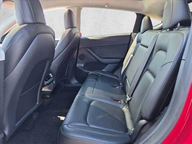 Used 2021 Tesla Model Y Long Range AWD/4WD image 15