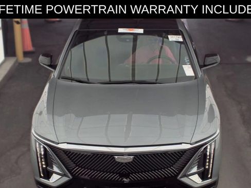 Used 2024 Cadillac Lyriq Tech RWD image 3