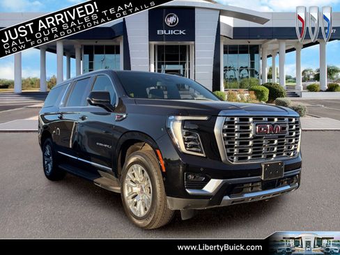 Used 2025 GMC Yukon XL Denali AWD/4WD image 1