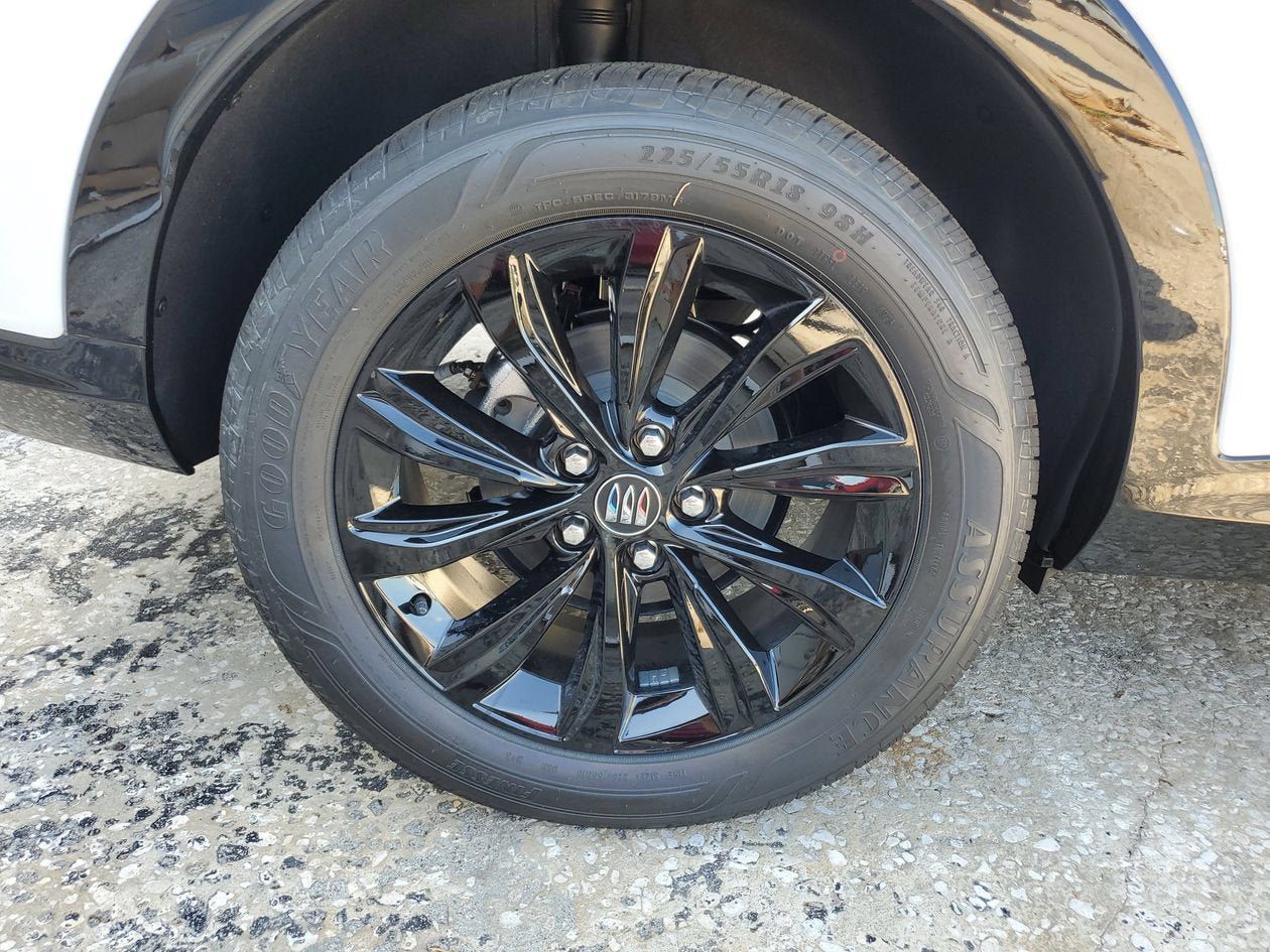 New 2026 Buick Envista Sport Touring w/ Convenience I Package FWD image 6