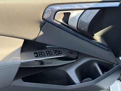 Certified 2026 BMW X3 xDrive30 w/ M Sport Package image 13