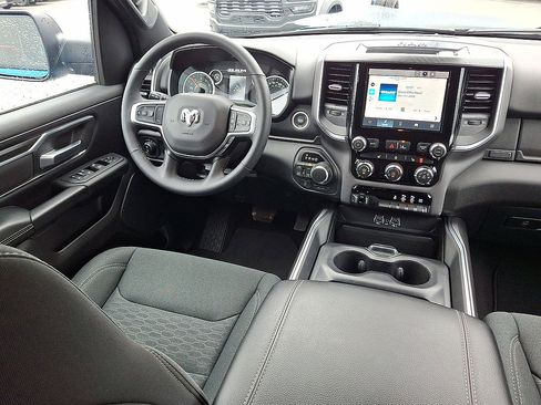 Used 2025 RAM 1500 Big Horn AWD/4WD image 15