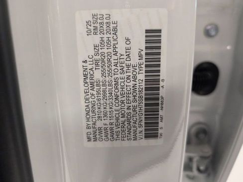 New 2025 Honda Pilot Touring image 38