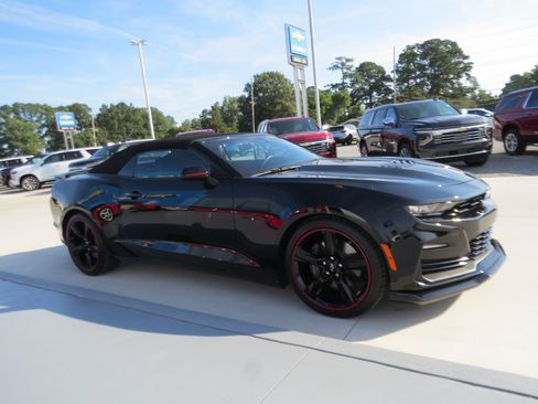 Used 2021 Chevrolet Camaro SS w/ Redline Edition RWD image 7