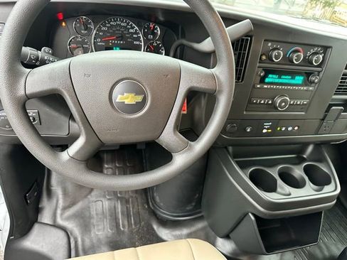 New 2025 Chevrolet Express 2500 image 7