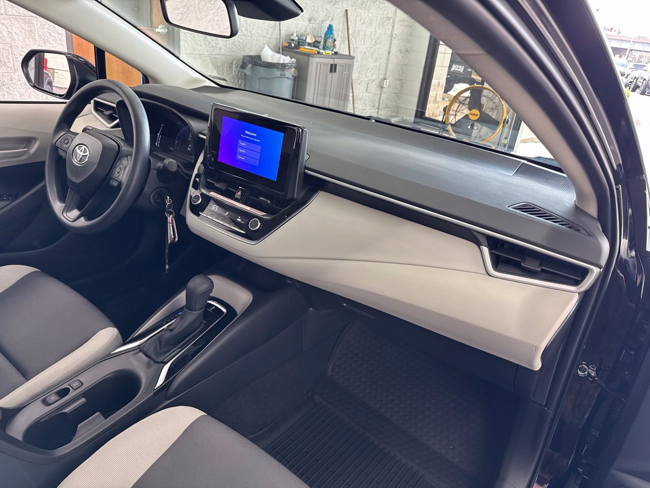 Used 2026 Toyota Corolla LE FWD image 50
