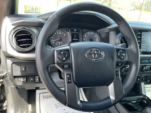 Certified 2023 Toyota Tacoma TRD Sport w/ Technology Package AWD/4WD image 15