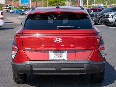 Used 2025 Hyundai Kona SEL image 4