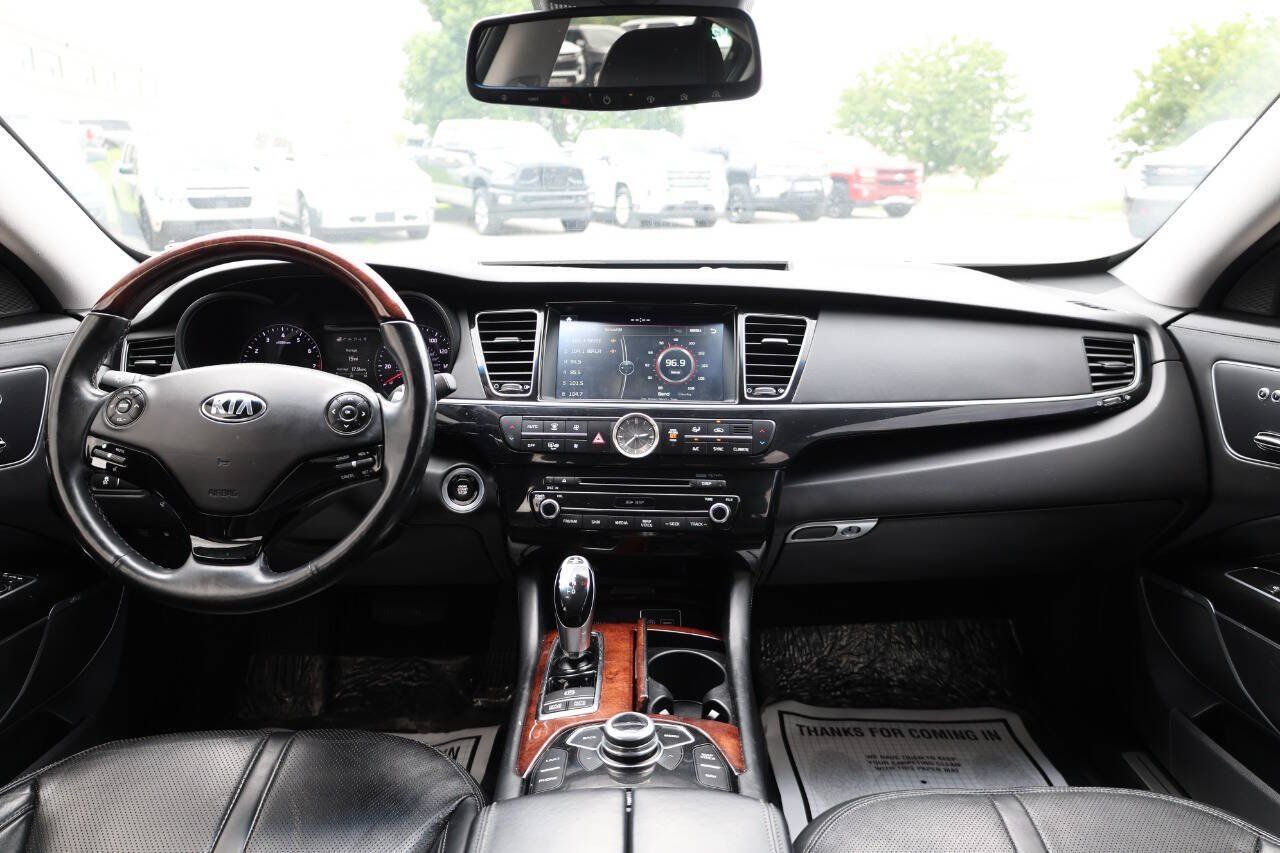 Used 2016 Kia K900 Luxury RWD image 13