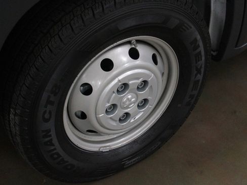 Used 2018 RAM ProMaster 2500 image 57