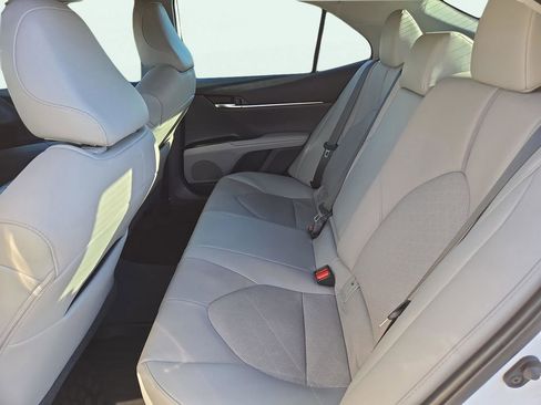 Used 2020 Toyota Camry XSE image 21