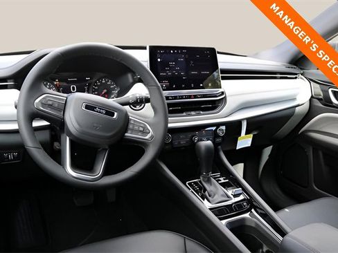 New 2026 Jeep Compass Limited image 13