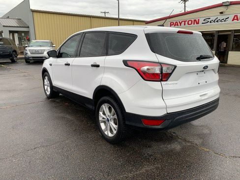 Used 2018 Ford Escape S image 2