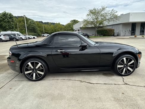 Used 2008 MAZDA MX-5 Miata Grand Touring w/ Premium Pkg RWD image 8