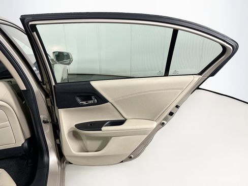 Used 2013 Honda Accord EX-L image 28
