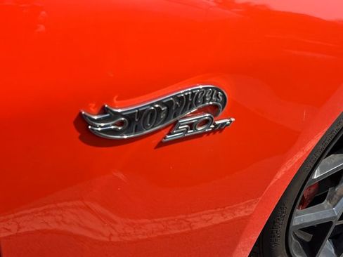 Used 2018 Chevrolet Camaro SS w/ Hot Wheels Edition RWD image 5
