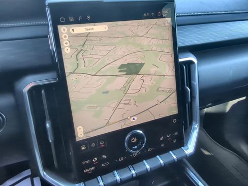 Used 2026 GMC Acadia Elevation w/ Black Edition image 14