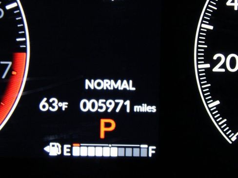 Used 2026 Honda HR-V EX-L image 33