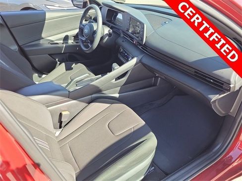 Certified 2025 Hyundai Elantra Sport w/ Cargo Package image 14