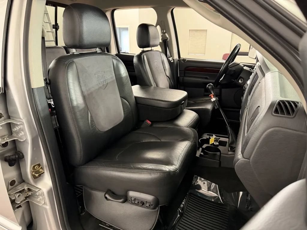 Used 2003 Dodge Ram 3500 Truck SLT AWD/4WD image 36