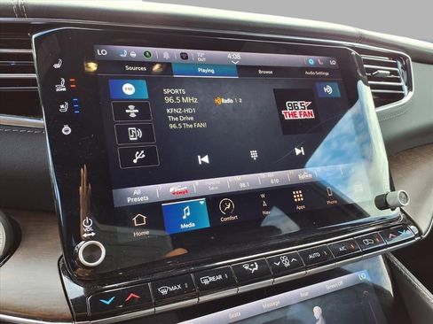 Used 2023 Jeep Grand Wagoneer 4WD image 5