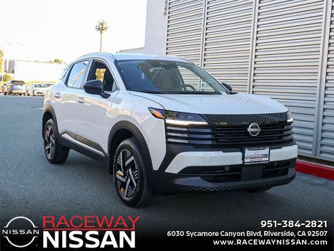 New 2026 Nissan Kicks SV image 1