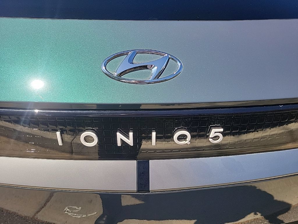 Used 2024 Hyundai Ioniq 5 SE RWD image 7