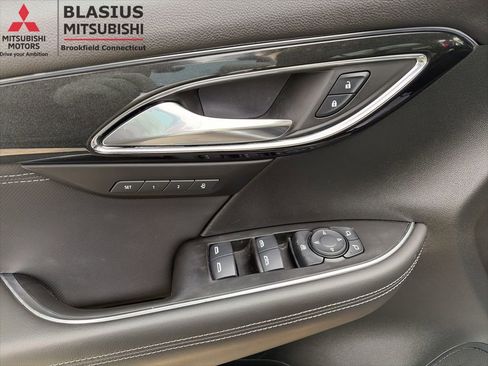 Used 2024 Buick Envision Preferred AWD/4WD image 19