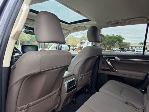 Used 2022 Lexus GX 460 Premium image 31