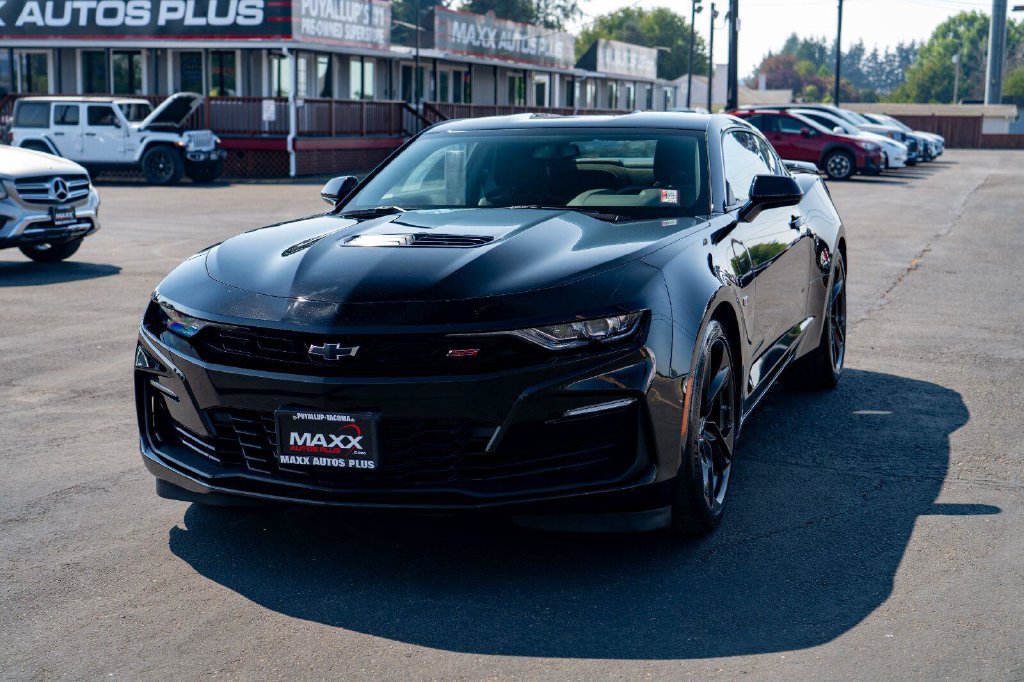 Used 2023 Chevrolet Camaro SS RWD image 4