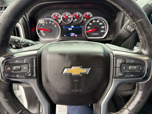 Used 2020 Chevrolet Silverado 1500 LT w/ All-Star Edition image 19