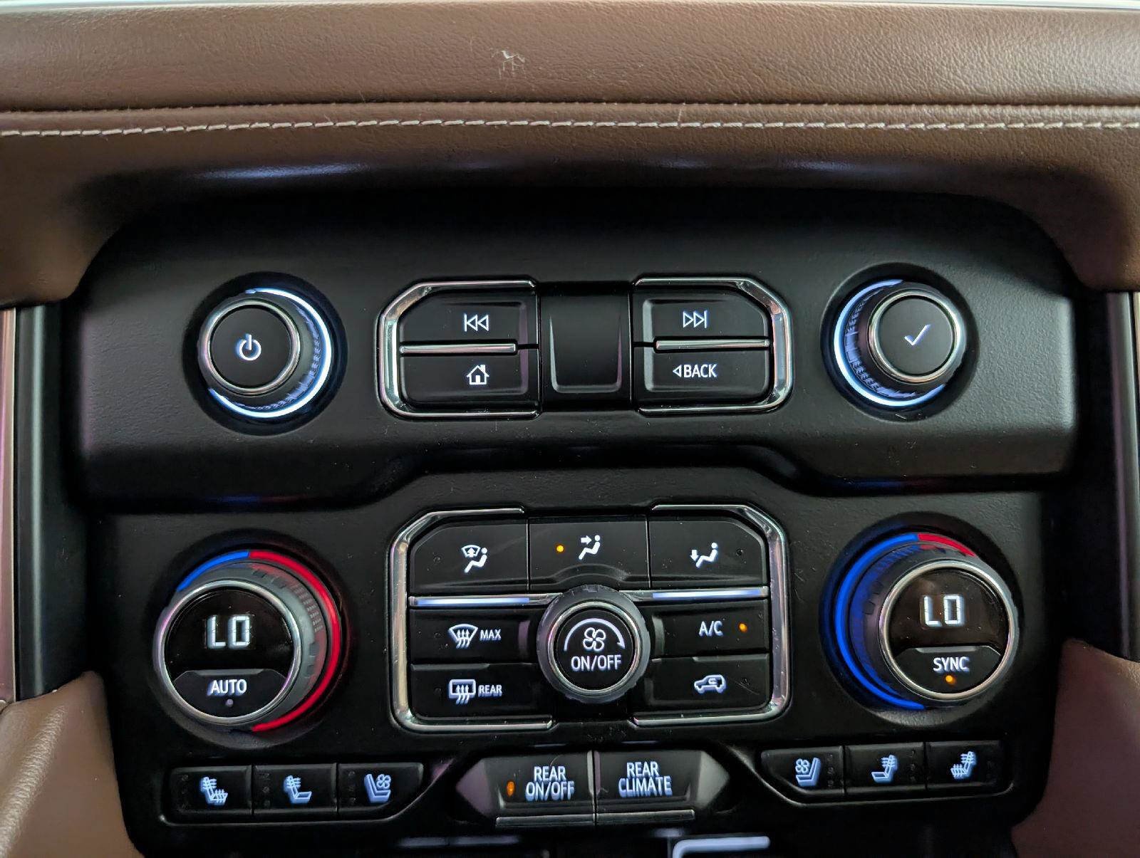 Used 2022 Chevrolet Tahoe High Country AWD/4WD image 31