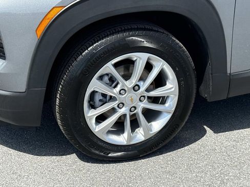 Used 2025 Chevrolet TrailBlazer LS w/ LS Confidence Package FWD image 30