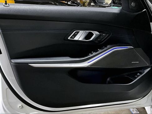 Used 2020 BMW M340i xDrive w/ Premium Package image 21