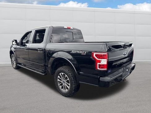 Used 2018 Ford F150 XLT w/ Equipment Group 302A Luxury AWD/4WD image 3