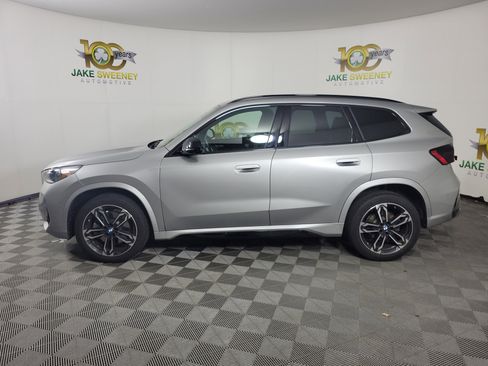 Used 2023 BMW X1 xDrive28i w/ Premium Package AWD/4WD image 3
