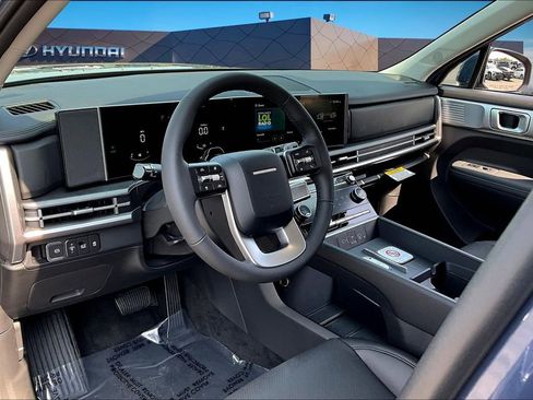 Used 2026 Hyundai Santa Fe SEL image 6