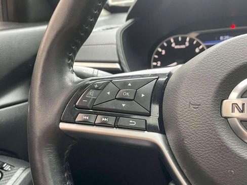 Used 2019 Nissan Altima 2.5 SV AWD/4WD image 21