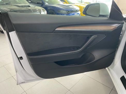 Used 2022 Tesla Model 3 RWD image 13