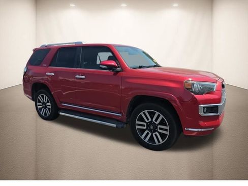 Used 2015 Toyota 4Runner Limited image 2