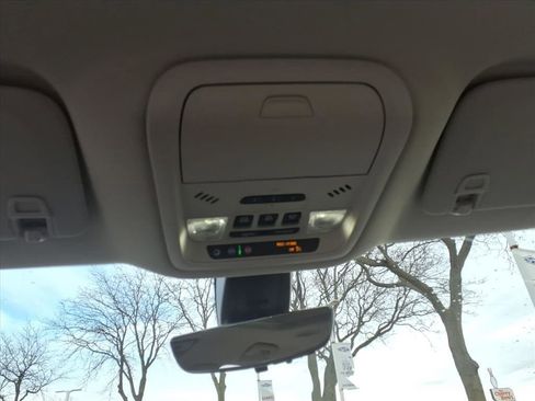 Used 2023 Buick Enclave Avenir w/ Avenir Technology Package image 25