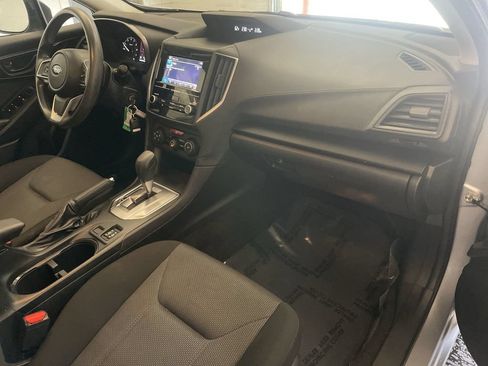 Used 2018 Subaru Impreza 2.0i Premium w/ Eyesight & BSD & Rcta AWD/4WD image 19