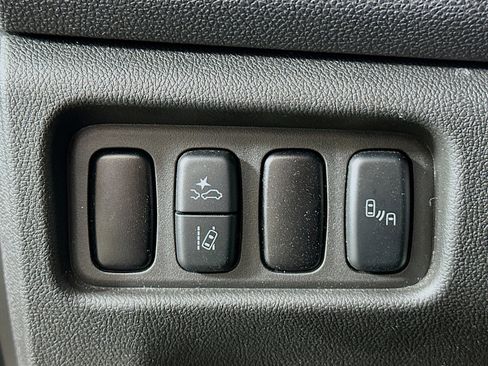 Used 2024 Mitsubishi Outlander Sport SE image 17