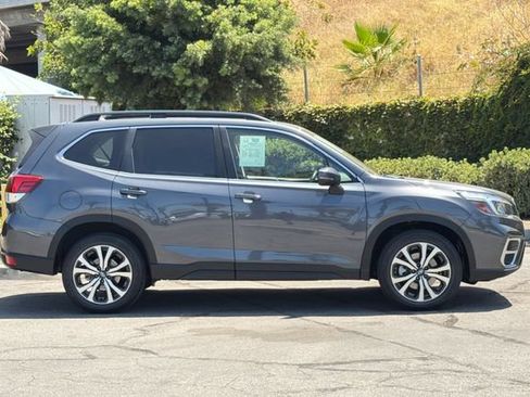 Used 2020 Subaru Forester Limited w/ Popular Package #3 AWD/4WD image 3