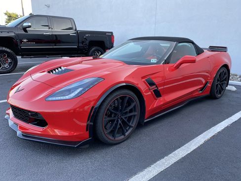 Used 2017 Chevrolet Corvette Grand Sport RWD image 1