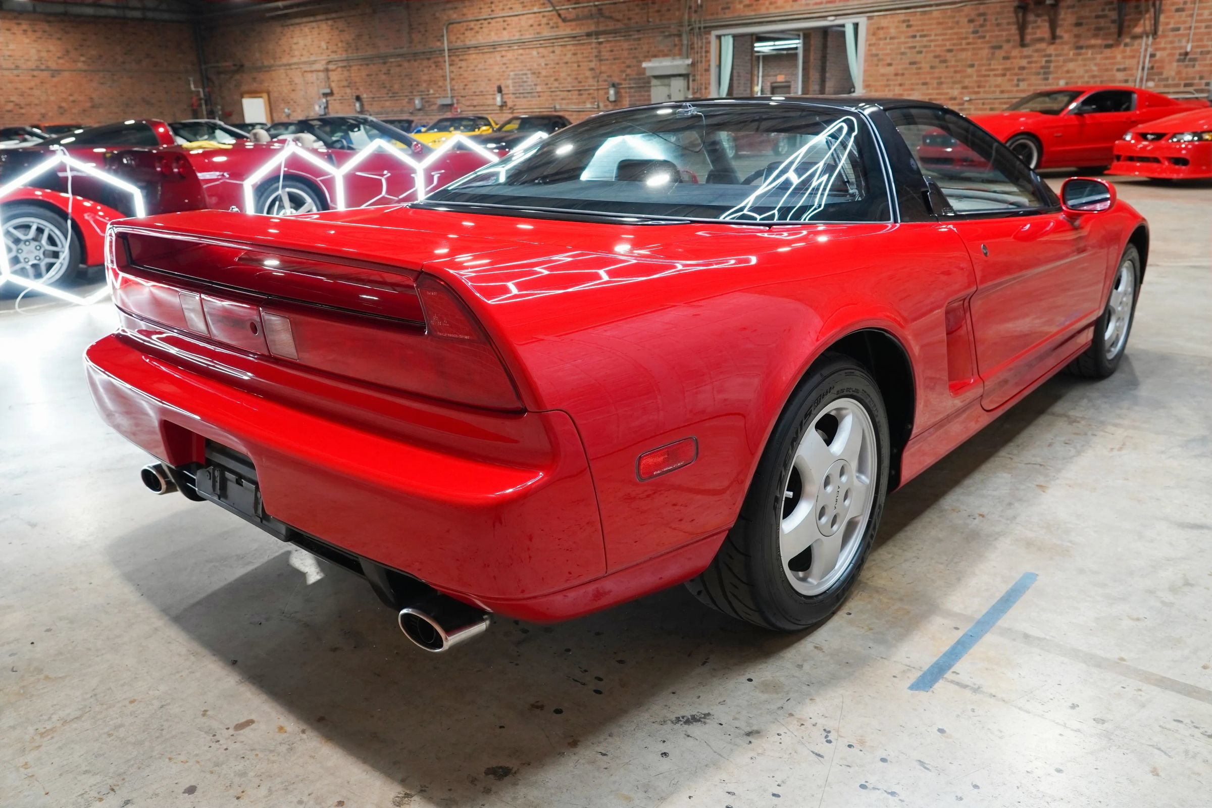 Used 1993 Acura NSX RWD image 15